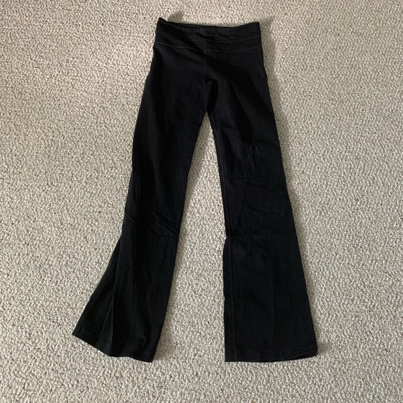 Lululemon Yoga Pants - Picture 1 of 3